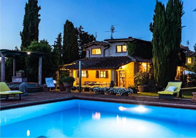 Compendio immobiliare di alto prestigio in vendita a Figline e Incisa Valdarno