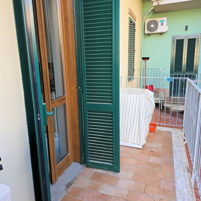 Appartamento al piano primo a pochi passi dal mare in vendita a Follonica