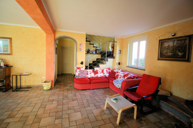 Villetta singola con giardino in vendita a Montecarlo