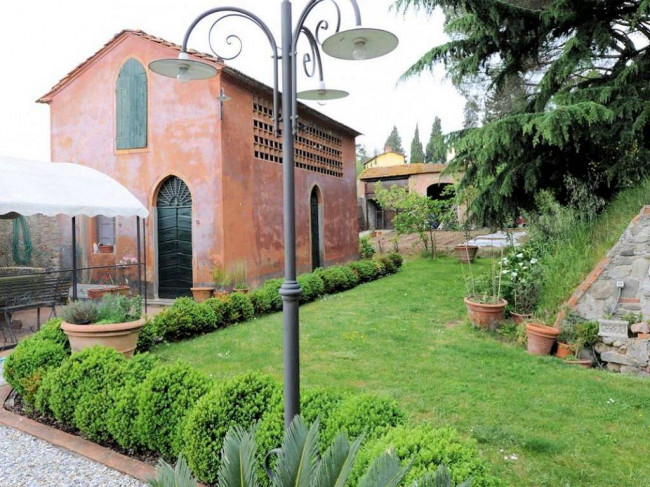 Villa storica del 700 in vendita a Capannori