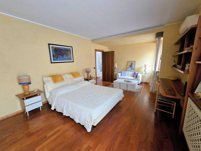 Villa di pregio con ottime rifiniture in comoda zona residenziale in vendita a Pieve a Nievole
