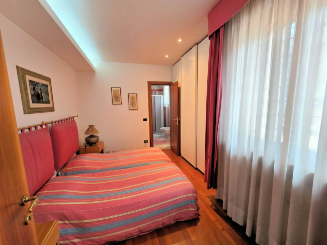 Villa di pregio con ottime rifiniture in comoda zona residenziale in vendita a Pieve a Nievole