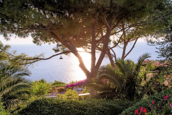 Villa prestigiosa con ampio parco piscina e vista mare in vendita a Monte Argentario