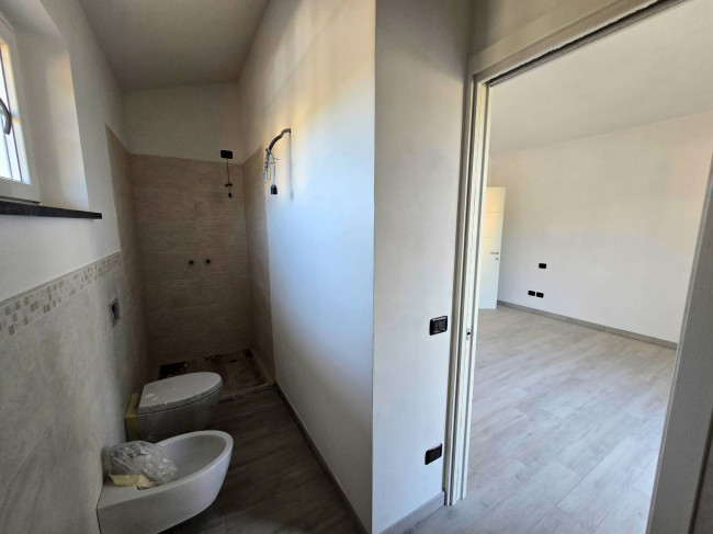 Villa unifamiliare di nuova costruzione con ampio giardino in vendita a Capannori