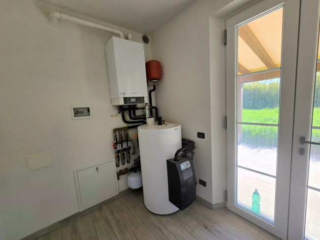 Villa unifamiliare di nuova costruzione con ampio giardino in vendita a Capannori
