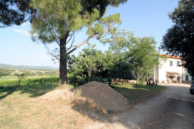 Podere panoramico in Maremma in vendita a Roccastrada