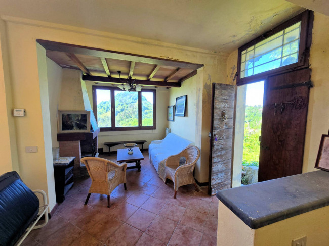 Terratetto con giardino e vista mare in vendita a Pietrasanta