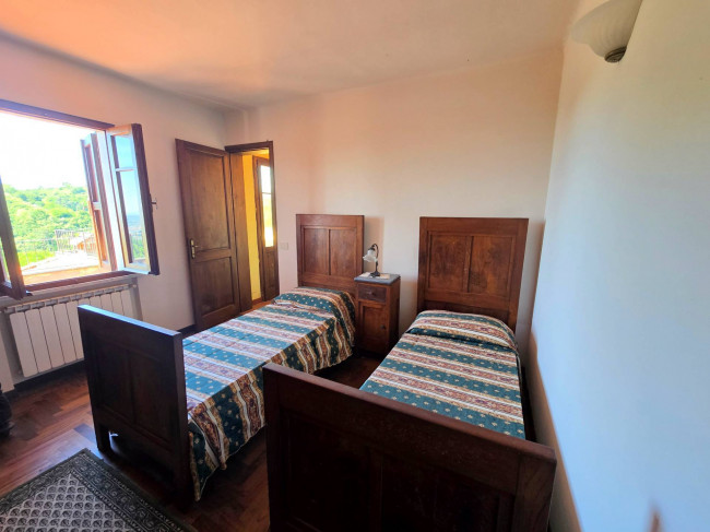 Terratetto con giardino e vista mare in vendita a Pietrasanta