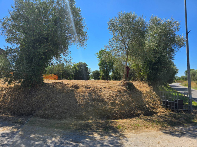 Porzione terratetto di villa bifamiliare da realizzare in vendita a Fucecchio