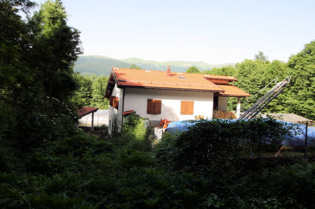 BEL COMPLESSO AGRITURISTICO SITO IN UN'OASI DI PACE ED ASSOLUTA BELLEZZA NATURALISTICA in vendita a San Marcello Piteglio