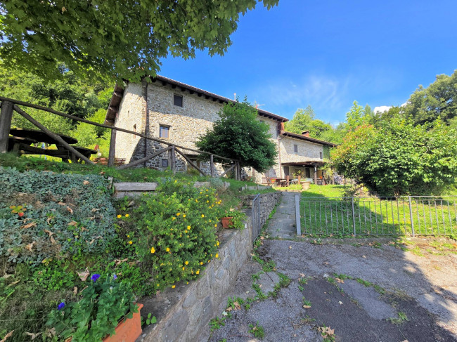 BEL COMPLESSO AGRITURISTICO SITO IN UN'OASI DI PACE ED ASSOLUTA BELLEZZA NATURALISTICA in vendita a San Marcello Piteglio