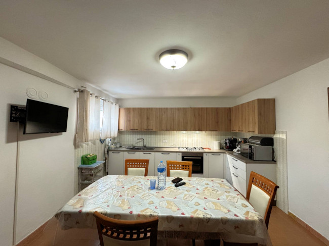 Villa di ampia superficie con giardino in vendita a Altopascio
