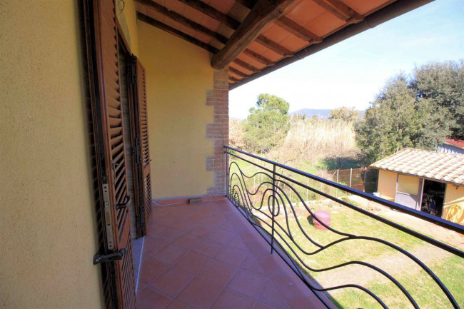 Porzione terratetto di rustico Toscano ristrutturato con giardino in vendita a Grosseto