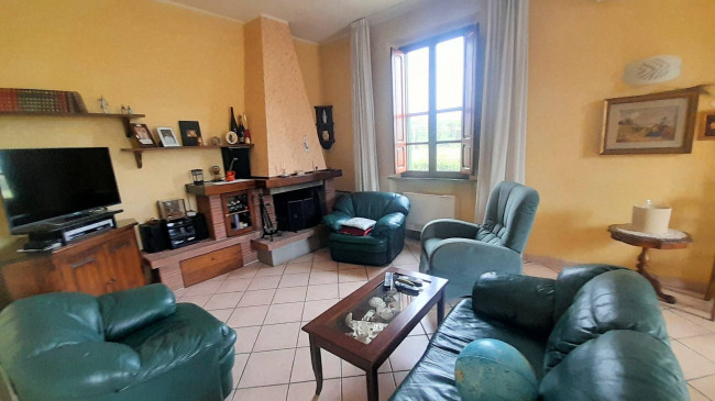 Villetta unifamiliare con giardino in vendita a Castelfranco di Sotto
