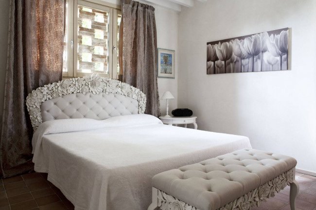 Bellissima villetta bifamiliare composta da due unità immobiliari indipendenti con piscina e vista panoramica in vendita a Montopoli in Val d'Arno