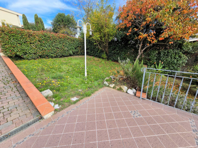 Villetta libera su quattro lati con giardino in vendita a Montopoli in Val d'Arno