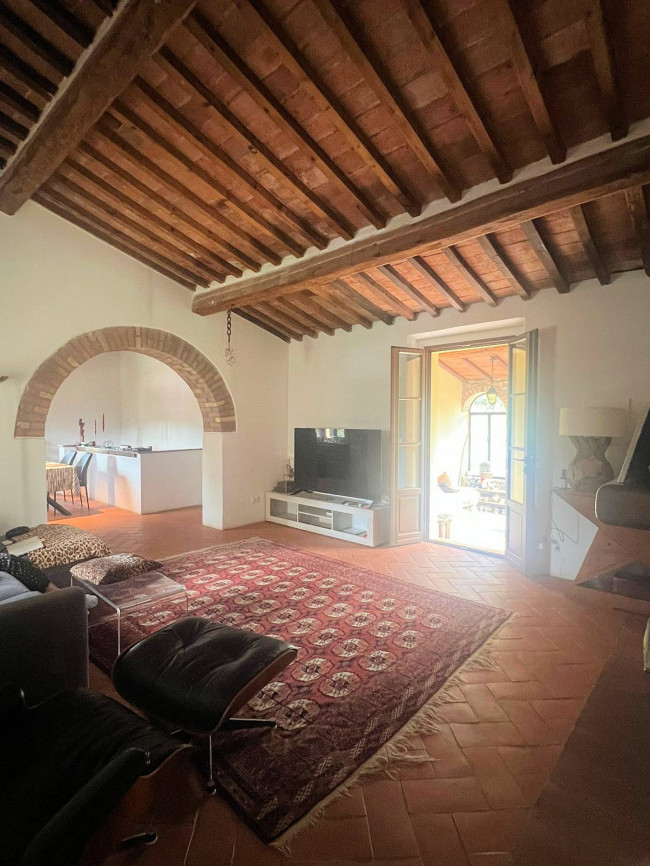 Prestigiosa azienda agricola con agriturismo e terreni in vendita a Massa Marittima
