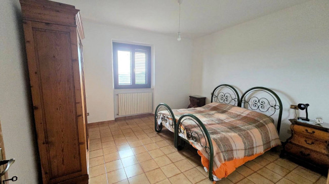 Villetta unifamiliare con ampio giardino e vista panoramica in vendita a Gavorrano