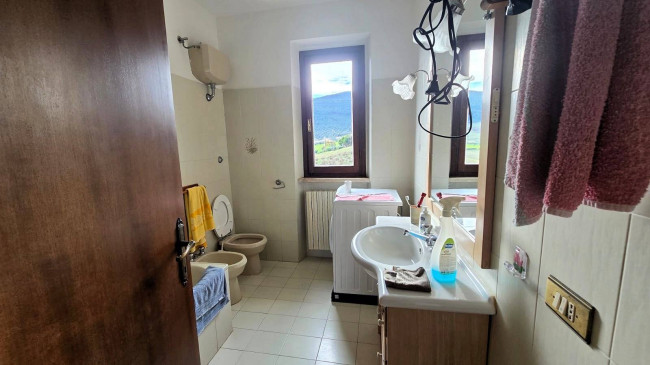 Villetta unifamiliare con ampio giardino e vista panoramica in vendita a Gavorrano