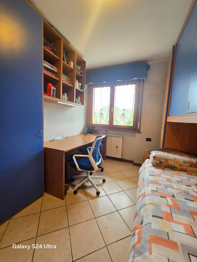 Attico posto al piano secondo con ascensore cantina e garages in vendita a Altopascio