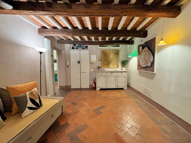Appartamento in centro completamente ristrutturato in vendita a Pisa