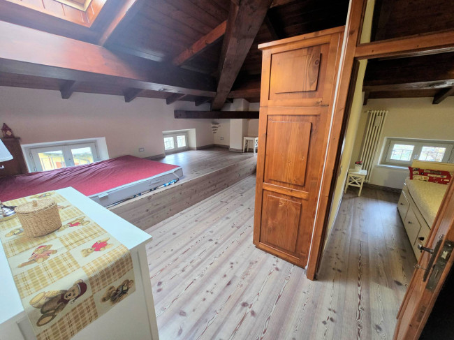 Mansarda ristrutturata nel centro del paese in vendita a Abetone Cutigliano