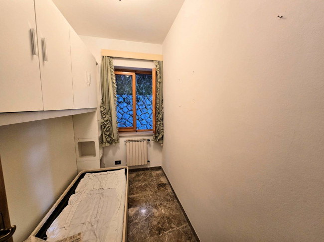 Porzione di bifamiliare posta al piano terra con giardino privato in vendita a Abetone Cutigliano