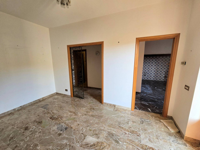 Porzione di bifamiliare posta al piano terra con giardino privato in vendita a Abetone Cutigliano