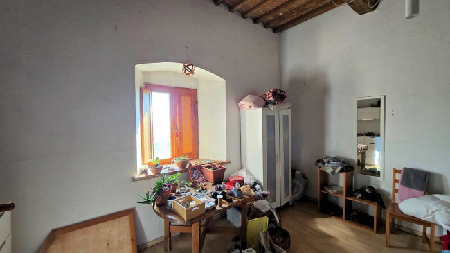 Rustico in stile Toscano con terreno in splendida posizione in vendita a Monterotondo Marittimo