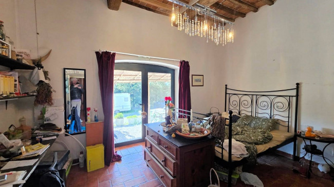 Rustico in stile Toscano con terreno in splendida posizione in vendita a Monterotondo Marittimo