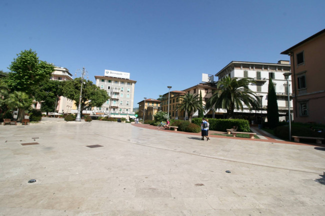 Appartamento al piano primo completamente ristrutturato con ascensore in vendita a Montecatini-Terme
