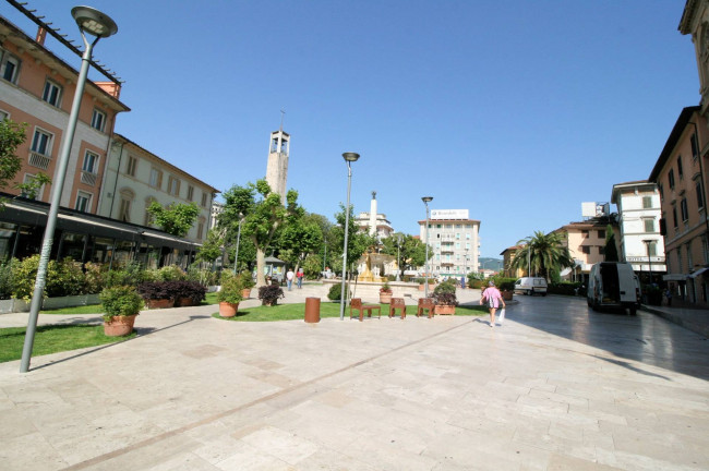 Appartamento al piano primo completamente ristrutturato con ascensore in vendita a Montecatini-Terme