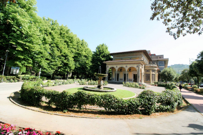 Appartamento Duplex posto al piano primo e secondo di una palazzina completamen te ristrutturata in vendita a Montecatini-Terme