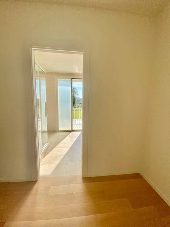 Villa di recente realizzazione con piscina in vendita a Pietrasanta