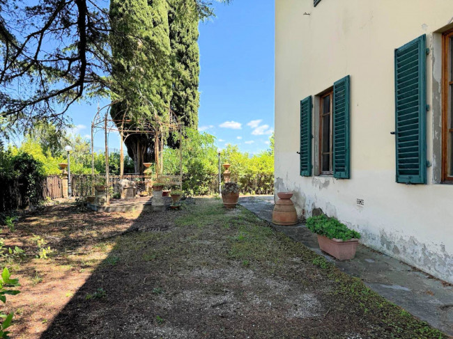 Casa indipendente con giardino in vendita a Greve in Chianti