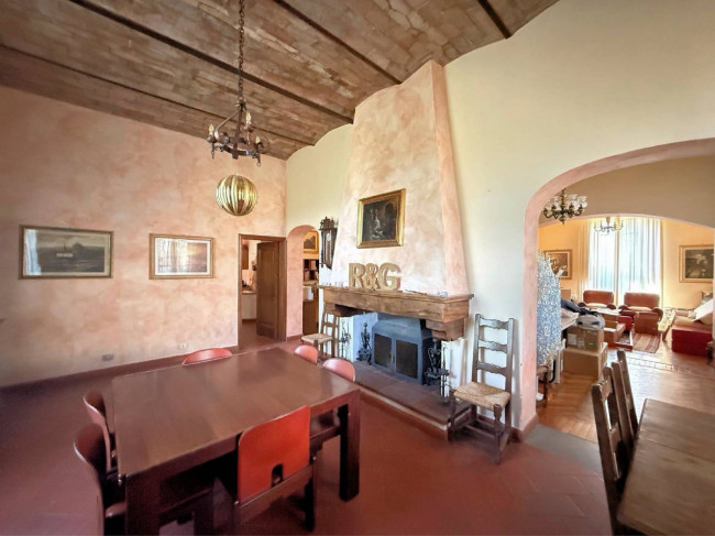 Casa indipendente con giardino in vendita a Greve in Chianti