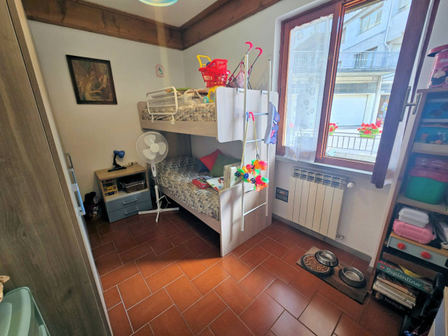 Appartamento al piano terra con giardino in vendita a San Marcello Piteglio