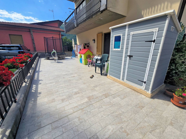 Appartamento al piano terra con giardino in vendita a San Marcello Piteglio