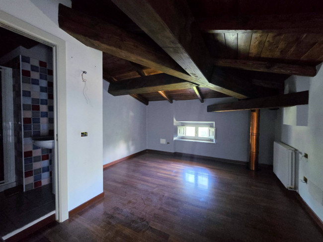 Appartamento con ingresso indipendente e giardino in vendita a Abetone Cutigliano