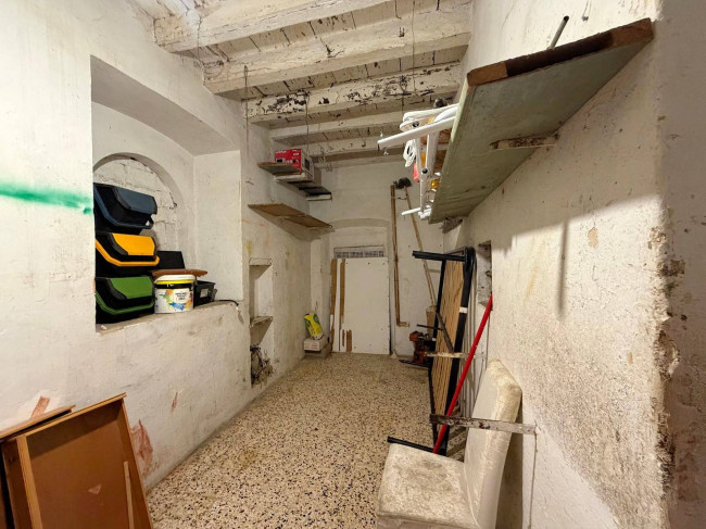 Appartamento di ampia superficie al piano primo in vendita a Massa Marittima