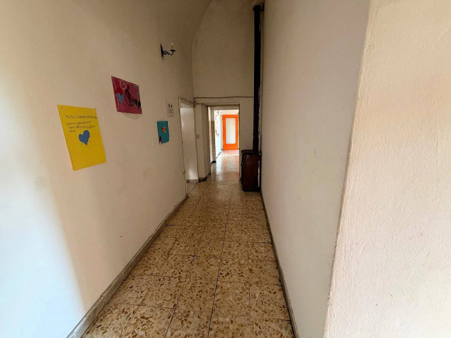Appartamento di ampia superficie al piano primo in vendita a Massa Marittima
