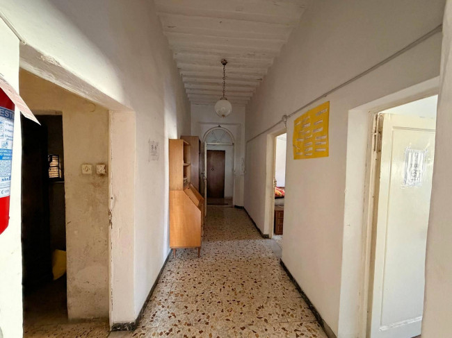 Appartamento di ampia superficie al piano primo in vendita a Massa Marittima