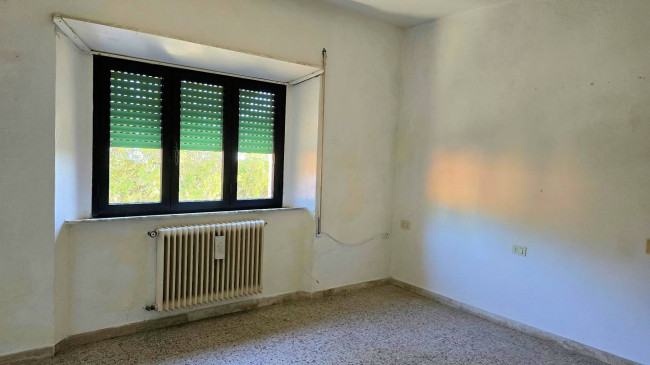 Palazzina terratetto nel centro del paese in vendita a Roccastrada