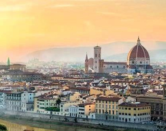 DIMORA STORICA DEL XV SECOLO RISTRUTTURATA  SULLE COLLINE FIORENTINE COMPOSTA DA DIECI APPARTAMENTI in vendita a Firenze