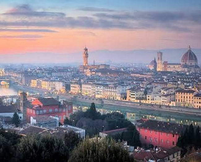 DIMORA STORICA DEL XV SECOLO RISTRUTTURATA  SULLE COLLINE FIORENTINE COMPOSTA DA DIECI APPARTAMENTI in vendita a Firenze