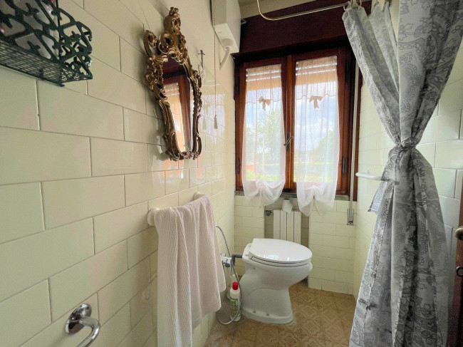 Villa singola con ampio giardino in vendita a Altopascio