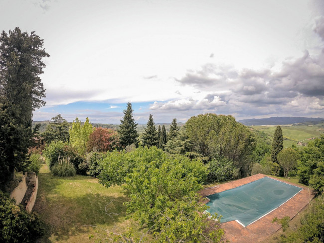  for sale in Volterra