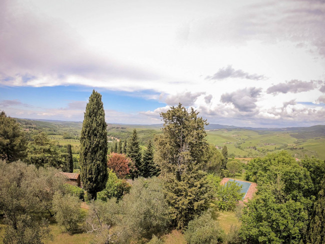  for sale in Volterra
