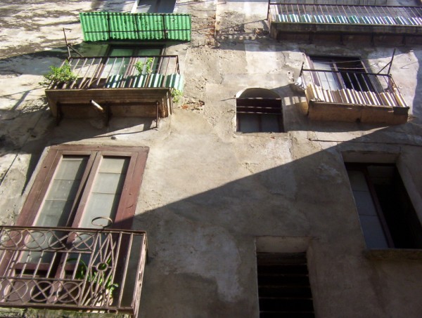 Stabile intero - Palazzo COSENZA vendita  Centro Storico  Effebi Immobiliare