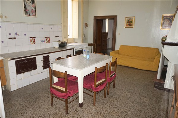 Stabile intero - Palazzo SPEZZANO DELLA SILA vendita    Effebi Immobiliare
